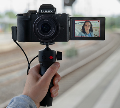 Release your creative potential with the Panasonic Lumix G100 camera!