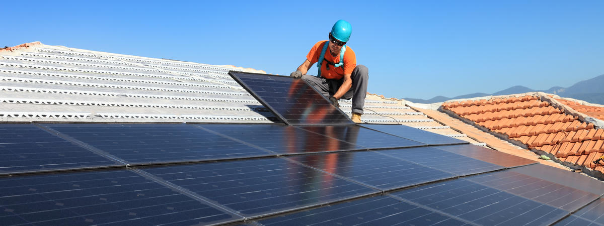 installing alternative energy photovoltaic solar panels
