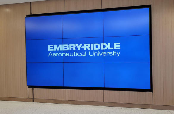 panasonic-professional-display-embry-riddle-aeronautical-university-erau-case-study-image-3